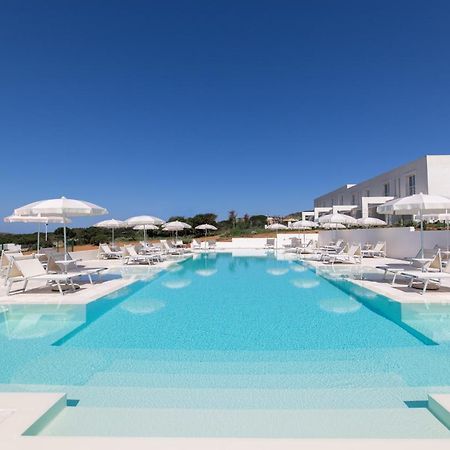 Capo Falcone Charming Apartments Stintino Exterior photo