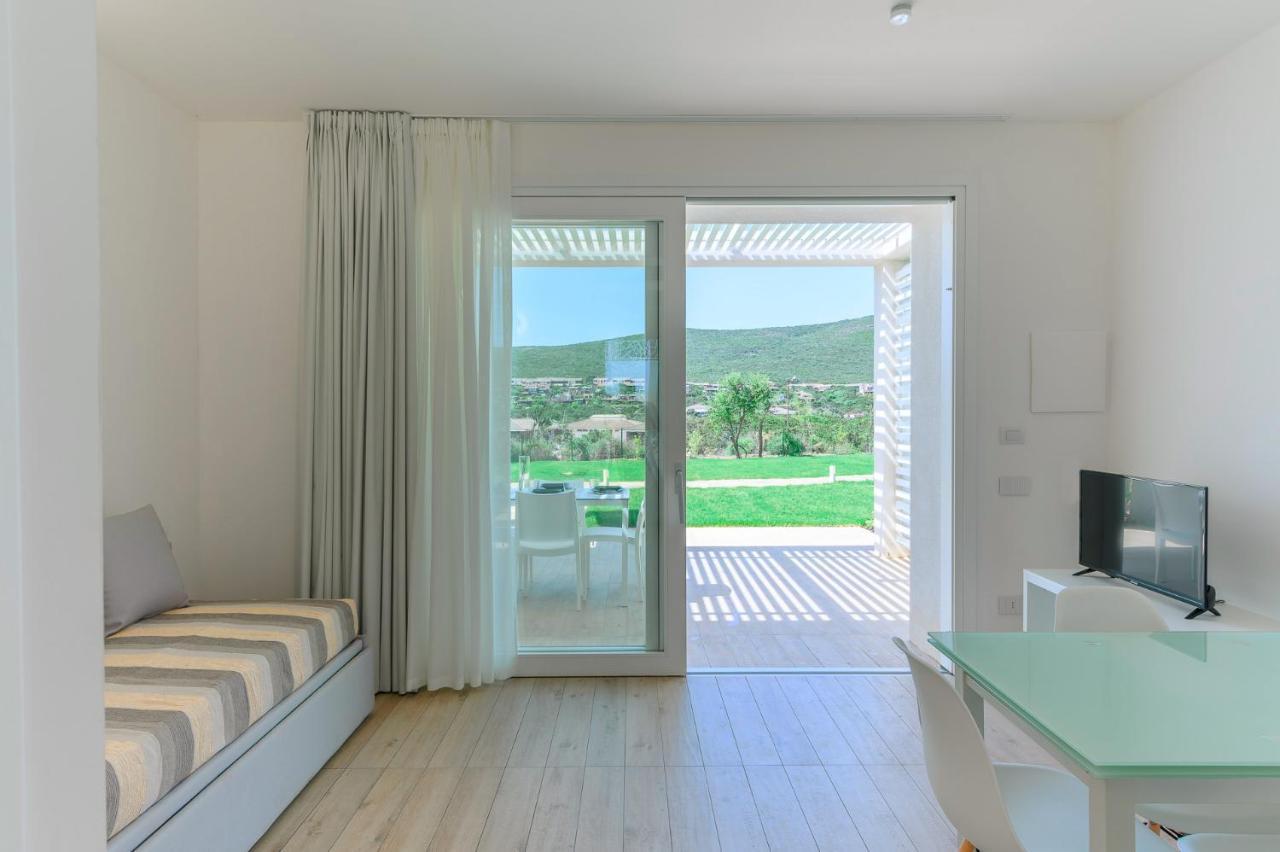 Capo Falcone Charming Apartments Stintino Exterior photo